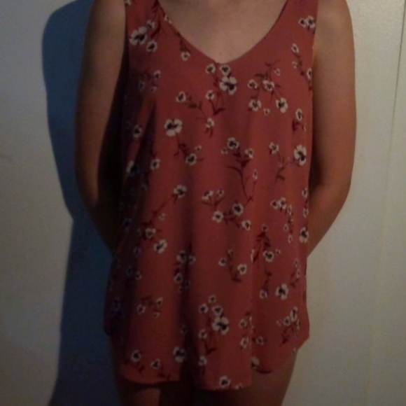 Top - Picture 1 of 3